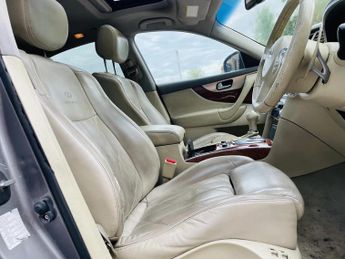 Infiniti Fx D S