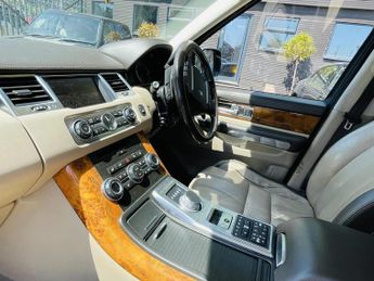 Land Rover Range Rover Sport Autobio SDV6 AUTOBIOGRAPHY SPORT