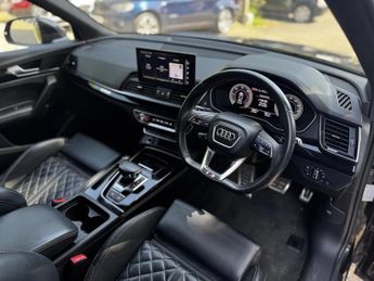 Audi Q5 2.0 40 TDI QUATTRO EDITION 1 S-T