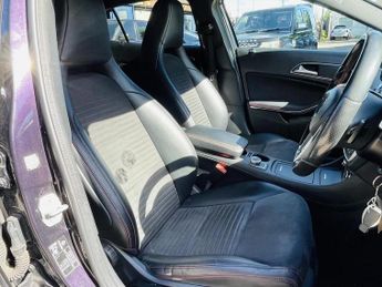 Mercedes-Benz Gla 220 Dct Auto Amg Line CDI 170 AMG LINE PREMIUM 4M