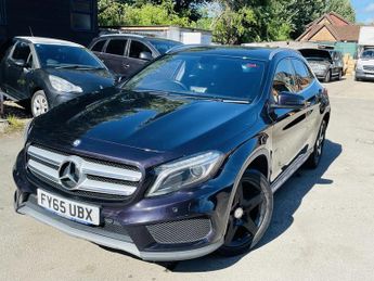 Mercedes-Benz Gla 220 Dct Auto Amg Line CDI 170 AMG LINE PREMIUM 4M