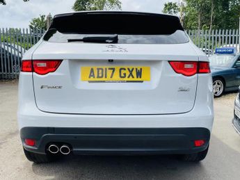 Jaguar F-Pace D 180 AWD R SPORT