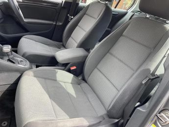 Volkswagen Golf 1.6 Tdi Auto GOLF 1.6 TDI AUTO Variant