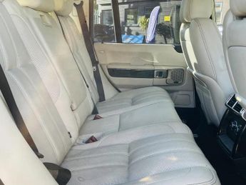 Land Rover Range Rover Vogue Se TDV8 VOGUE SE