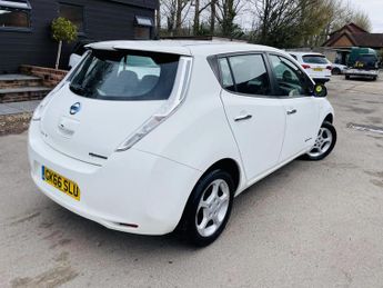 Nissan Leaf 30KWH ACENTA