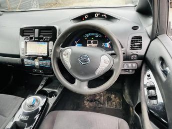 Nissan Leaf 30KWH ACENTA