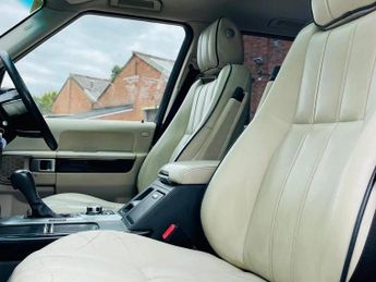 Land Rover Range Rover Vogue Se 3.6T TDV8 VOGUE