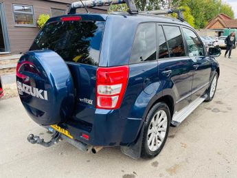 Suzuki Grand Vitara VVT SZ5