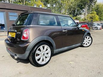MINI Cooper 122