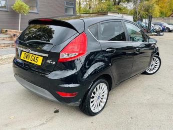Ford Fiesta TITANIUM