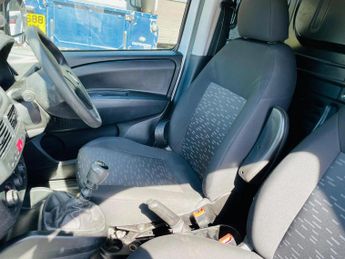 Vauxhall Combo L2 (No Vat) COMBO L2 (NO VAT) Variant