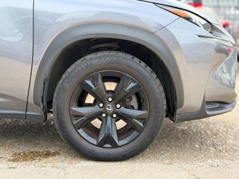 Lexus NX SUV (2014 - 2017)