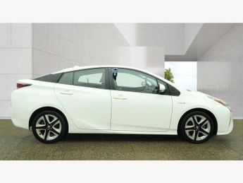 Toyota Prius Hatchback (2015 - 2019)