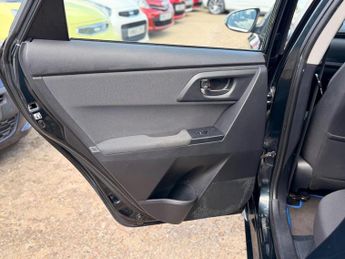 Toyota Auris Hatchback (2015 - 2018)
