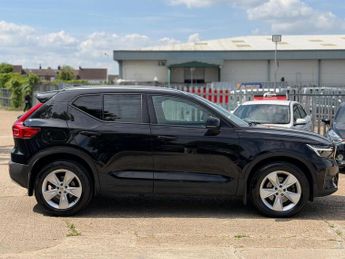 Volvo XC40 SUV (2021 - )