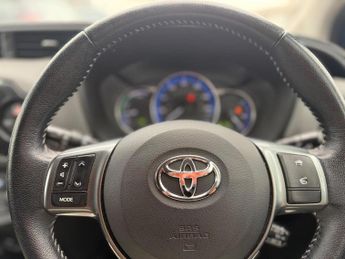 Toyota Yaris Hatchback (2014 - 2018)