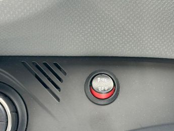 Toyota Yaris Hatchback (2014 - 2018)