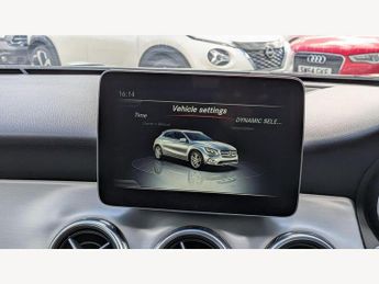 Mercedes-Benz GLA SUV (2017 - 2020)