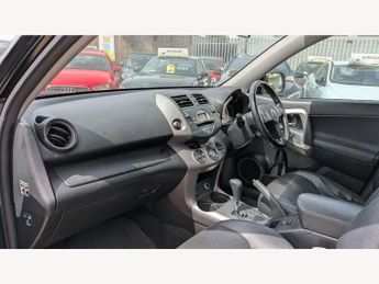 Toyota RAV4 SUV (2006 - 2009)