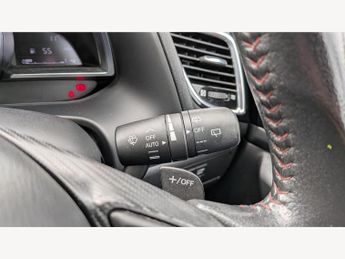 Mazda Mazda3 Hatchback (2013 - 2016)