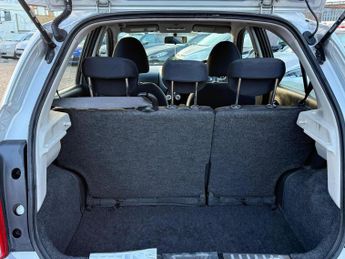 Nissan Micra Hatchback (2010 - 2013)