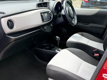 Toyota Yaris Hatchback (2011 - 2015)