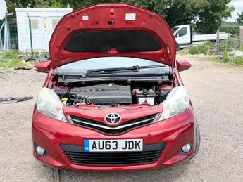 Toyota Yaris Hatchback (2011 - 2015)
