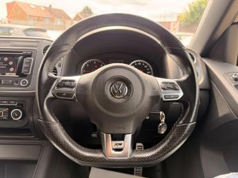 Volkswagen Tiguan SUV (2011 - 2016)