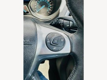 Ford Kuga SUV (2012 - 2016)
