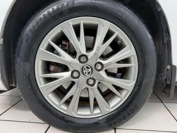 Toyota Yaris Hatchback (2017 - 2020)