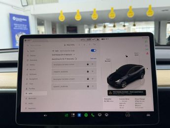 Tesla Model Y SUV (2021 - 2025)