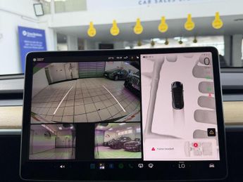 Tesla Model Y SUV (2021 - 2025)