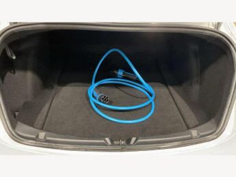 Tesla Model 3 Saloon (2020 - 2023)