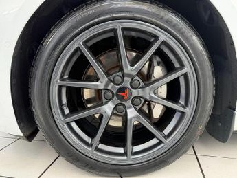 Tesla Model 3 Saloon (2020 - 2023)