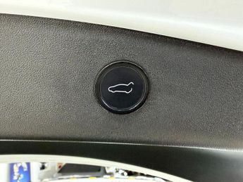 Tesla Model 3 Saloon (2020 - 2023)