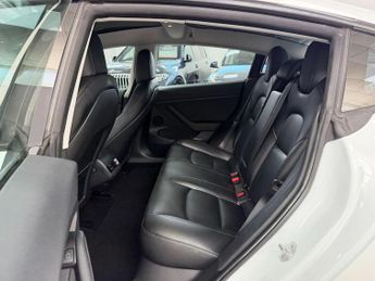Tesla Model 3 Saloon (2020 - 2023)