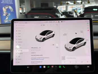 Tesla Model 3 Saloon (2020 - 2023)