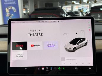 Tesla Model 3 Saloon (2020 - 2023)