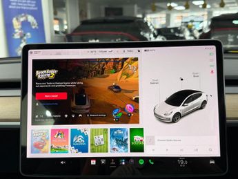 Tesla Model 3 Saloon (2020 - 2023)