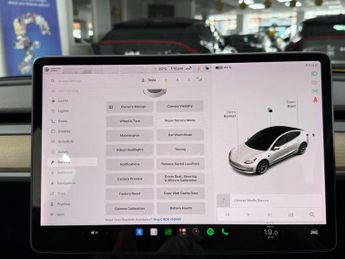Tesla Model 3 Saloon (2020 - 2023)