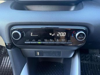 Toyota Yaris Hatchback (2020 -)