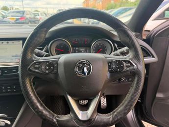 Vauxhall Insignia Hatchback (2017 - 2020)