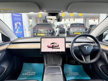 Tesla Model 3 Saloon (2020 - 2023)