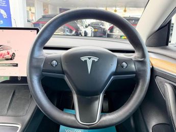 Tesla Model 3 Saloon (2020 - 2023)