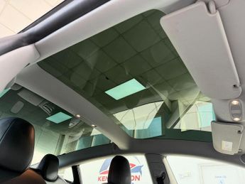 Tesla Model 3 Saloon (2020 - 2023)
