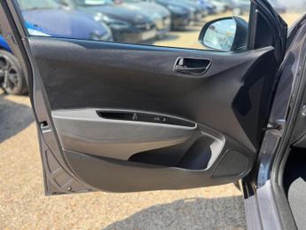 Hyundai i10 Hatchback (2016 - 2020)
