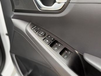 Hyundai IONIQ Hatchback (2016 - 2019)