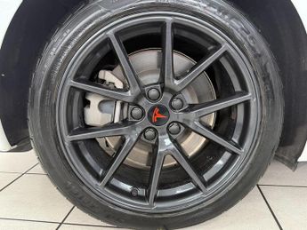Tesla Model 3 Saloon (2020 - 2023)