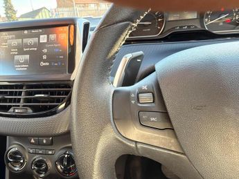 Peugeot 208 Hatchback (2015 - 2019)