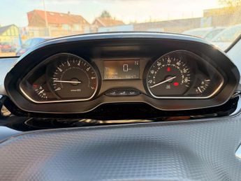 Peugeot 208 Hatchback (2015 - 2019)